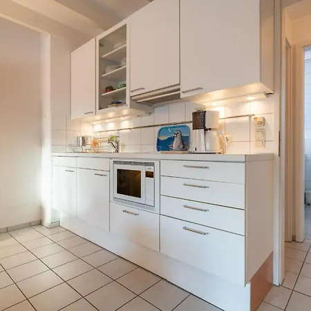 Zum Leuchtturm Apartment *