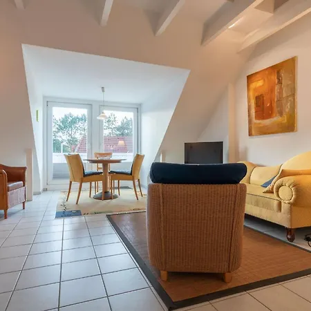 Zum Leuchtturm Apartment